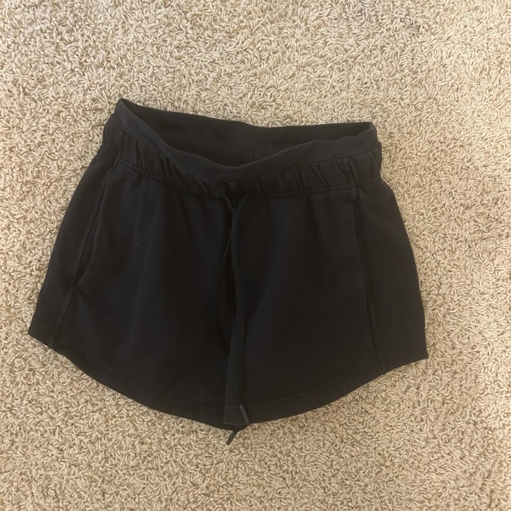 Lululemon Athletica Black Athletic Sweat Shorts